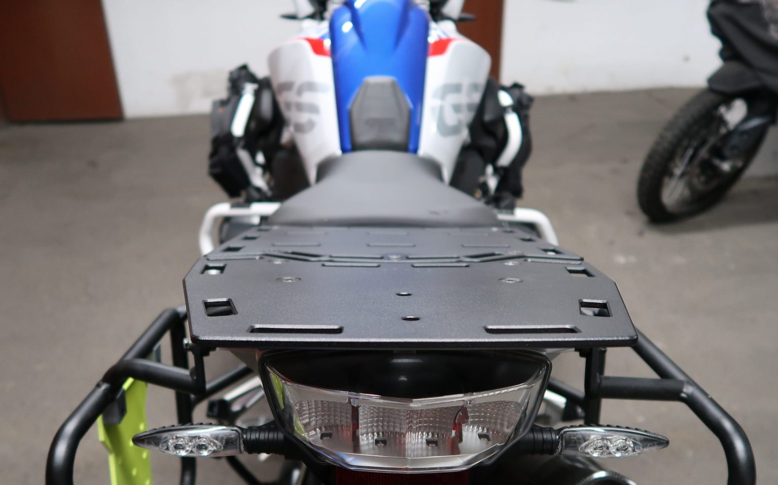 Porte-bagages Arrière Occasion Pour BMW R 1250 GS Adventure (2021-2023) - Fonctionnel, Quelques Traces